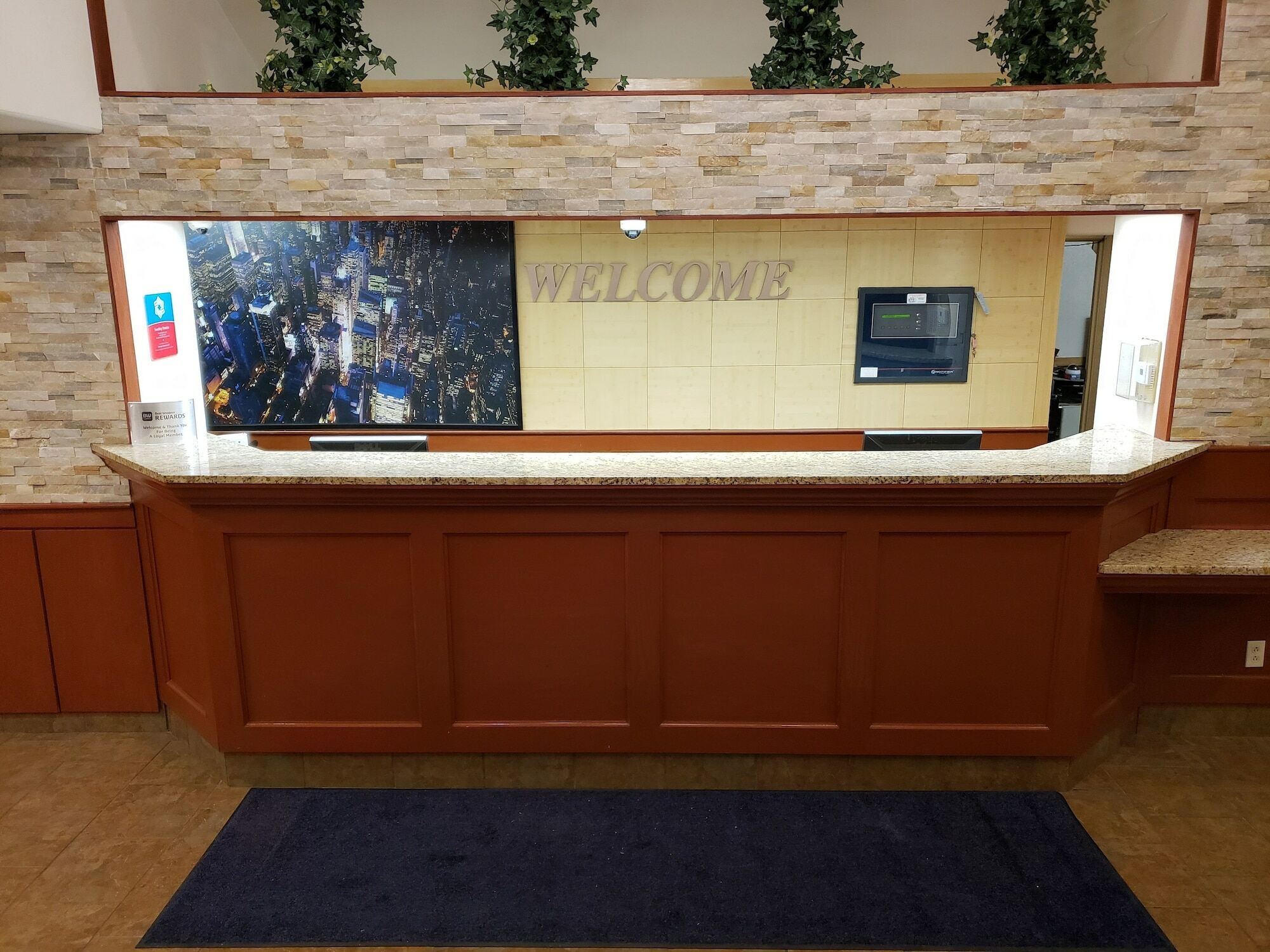 Days Inn By Wyndham Thornton Bagian luar foto